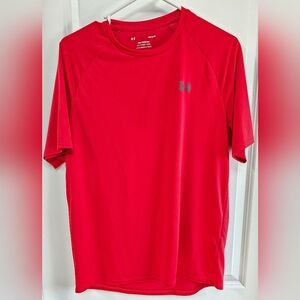 Mens Large UA tshirt